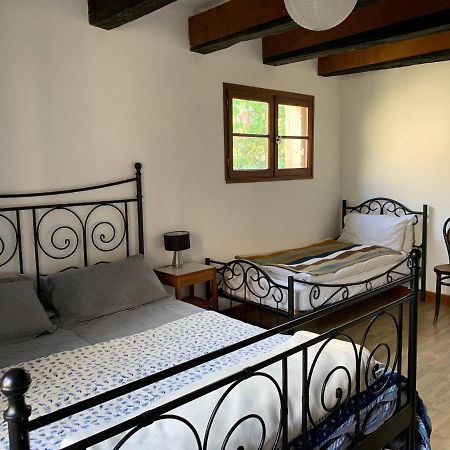 Spacious Apartment In A Charming, Tranquil Village Saint-Vincent-Rive-d'Olt Luaran gambar